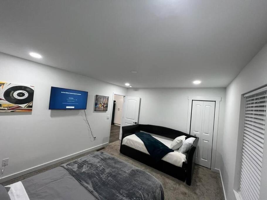 Modern Home At Colonial College Park 애틀랜타 외부 사진