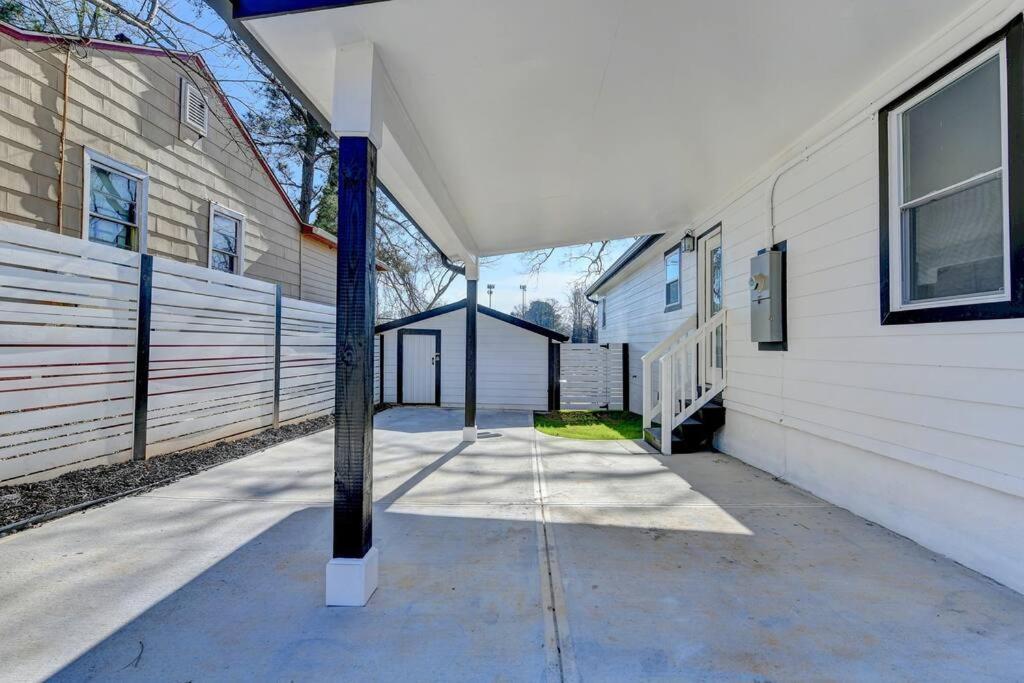 Modern Home At Colonial College Park 애틀랜타 외부 사진