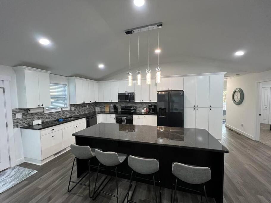 Modern Home At Colonial College Park 애틀랜타 외부 사진